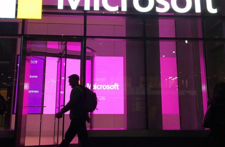 Microsoft profits up 21%, giving cushion for gaming push