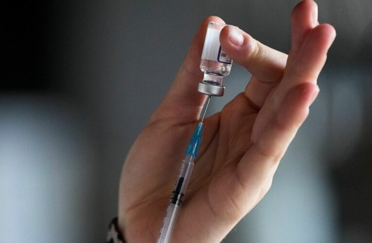 Scholz’s party wants vaccine mandate decision this quarter