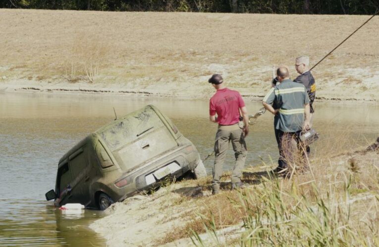Families turn to these YouTube divers to find lost loved ones