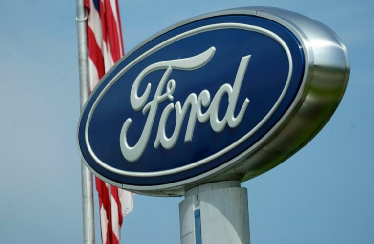 Ford recalls 330,000 Mustangs to fix rear camera problem
