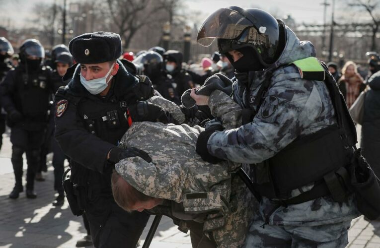 Russia detains at least 4,640 people on Sunday during protests, says independent monitoring group