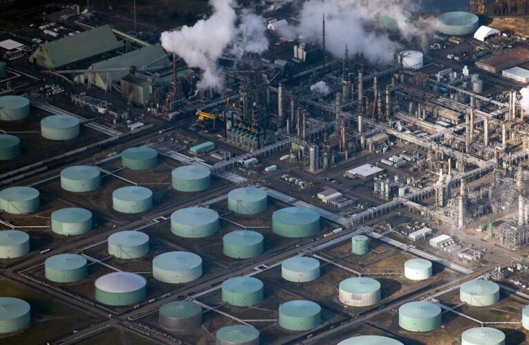 This is how much Western oil and gas companies are paying Russia in taxes