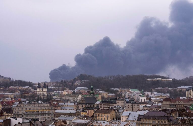 CNN team hears blasts and air raid sirens, sees smoke near Lviv