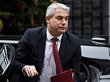 No10 tells Cabinet to ease pain of high bills with ideas like delaying ban on junk food offers