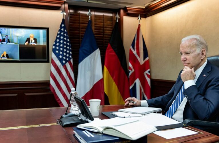 US banning Russian oil imports as Biden warns of ‘costs’