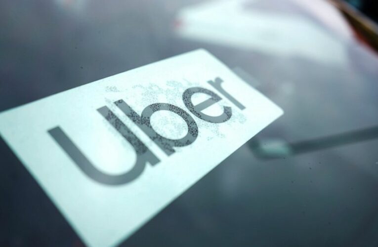 After years of rivalry, Uber puts NYC taxi cabs on its app