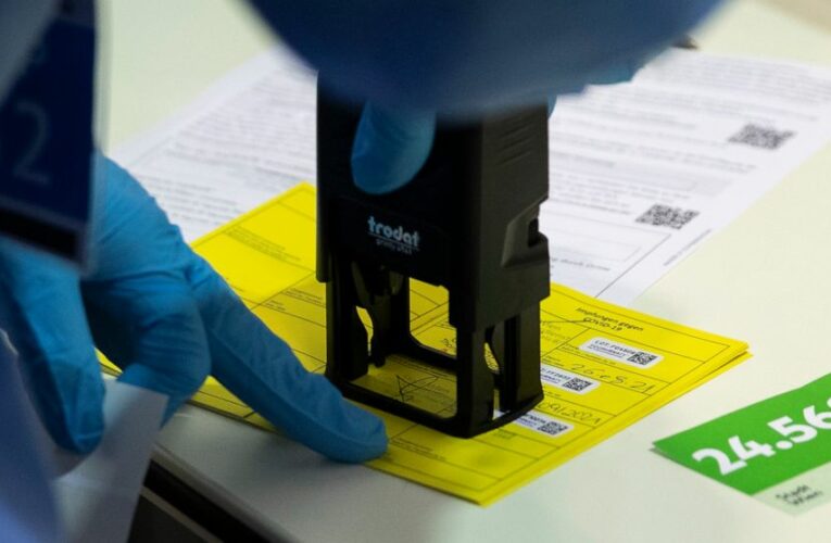 Austria suspends vaccine mandate before enforcement starts