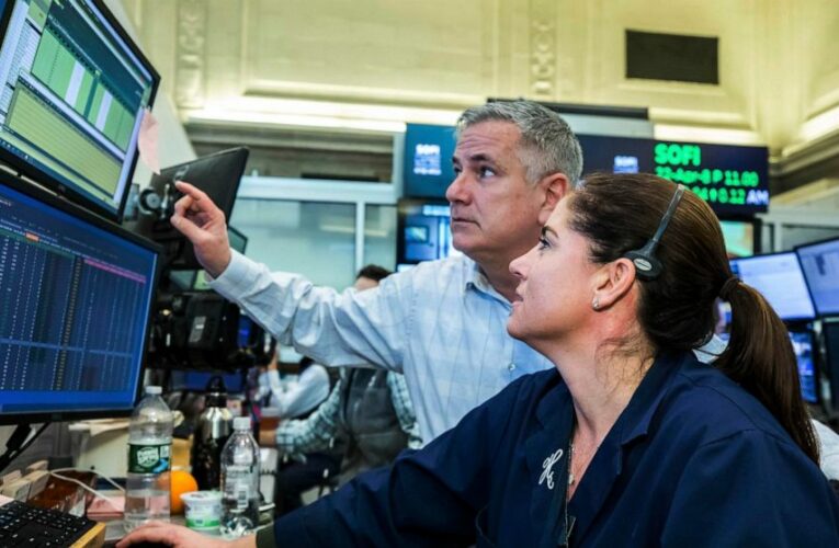Asia stocks mixed after Wall St falls, US bans Russian oil