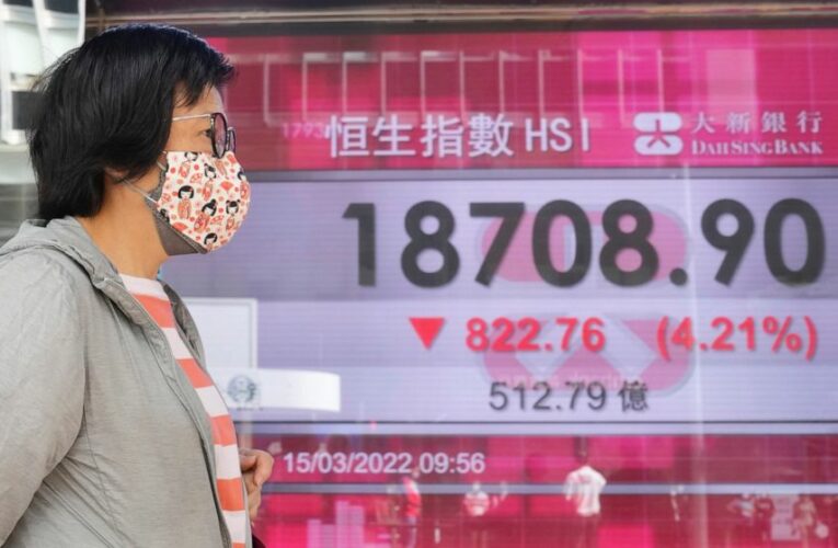 Hong Kong, Shanghai shares sink as virus trumps strong data