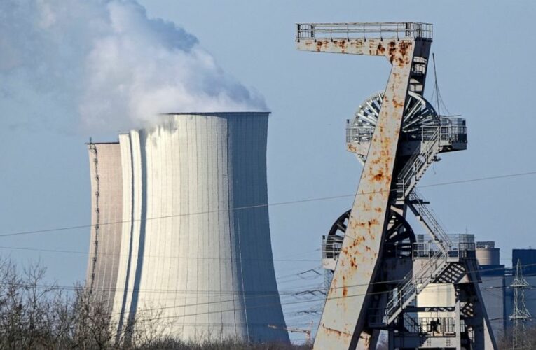 Europe faces pressure to join US, British ban on Russian oil