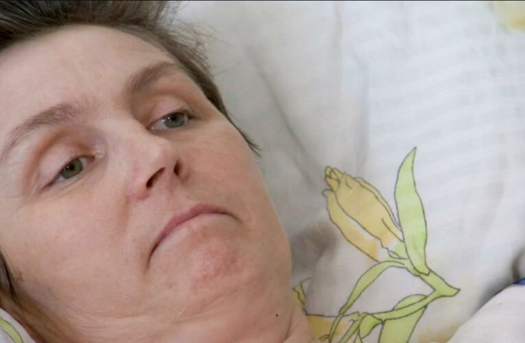 Wounded Ukrainian woman speaks to CNN after 7 bombs hit her neighborhood