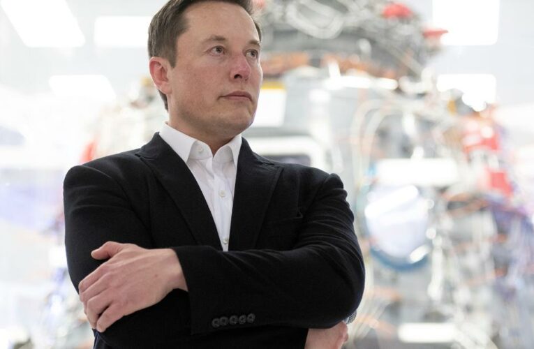 Twitter employees raise questions about Musk takeover in all-hands meeting