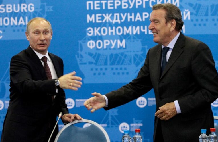 German ex-Chancellor Schroeder urged to leave Scholz party