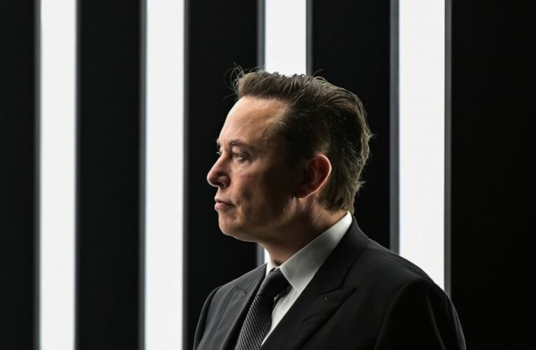 Tesla CEO Elon Musk offers to buy Twitter for $43 billion