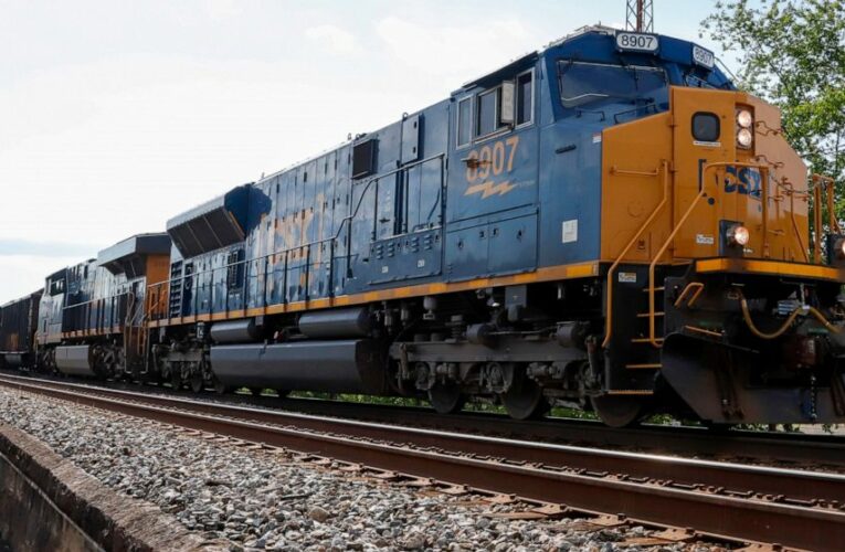 CSX 1Q profit jumps 22% on higher rates despite service woes