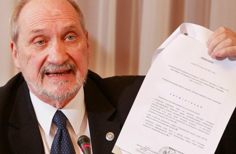 Polish panel: Russia behind Polish leader’s plane crash