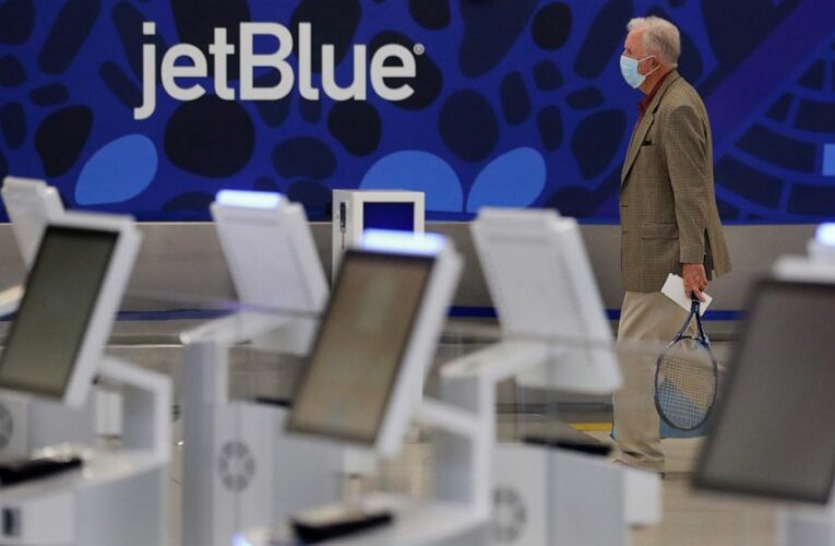JetBlue sees return to profitability delayed by flight woes