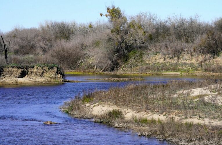 California gives rivers more room to flow to stem flood risk