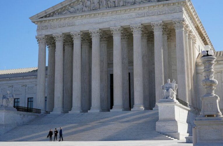 Supreme Court reinstates Trump-era water rule for now