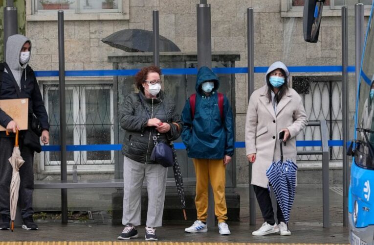 Spain says masks no longer totally obligatory indoors