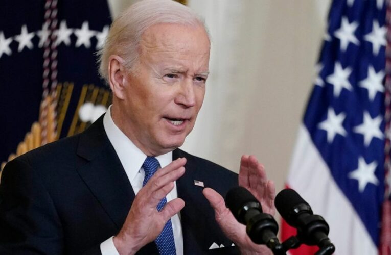 White House: US, allies to ban new investments in Russia