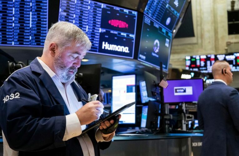 Stocks edge higher on Wall Street, head for weekly losses