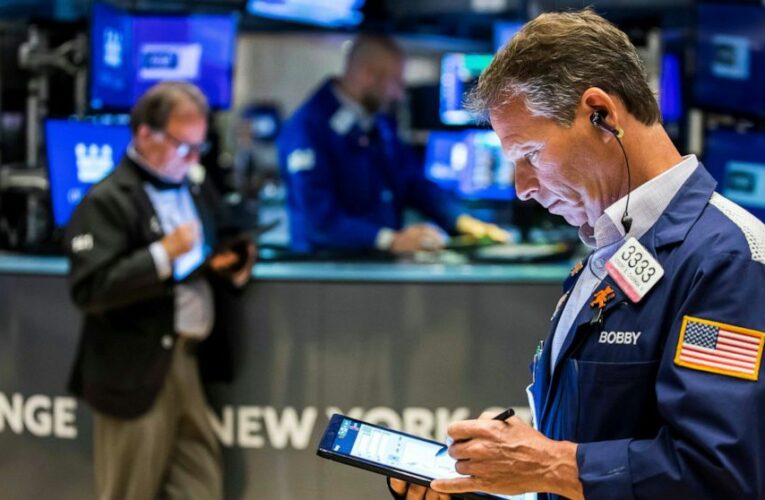 Asian shares mixed in light ‘Golden Week’ trading