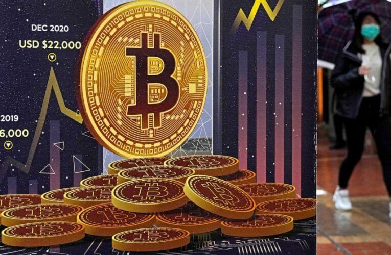 Bitcoin tumbles, a stablecoin plunges in wild week in crypto