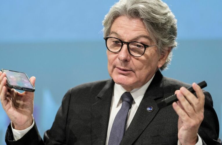 One plug and done: EU to require common way to charge phones