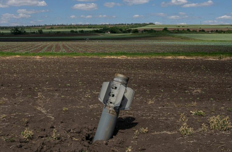 Live updates | Kyiv theater reopens with soldout performance