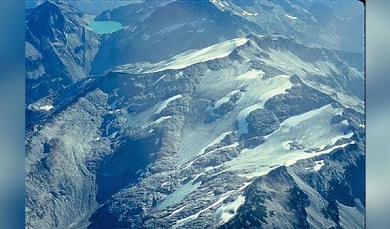 Large glacier near Seattle has ‘completely disappeared,’ says researcher who has tracked it for years | CNN
